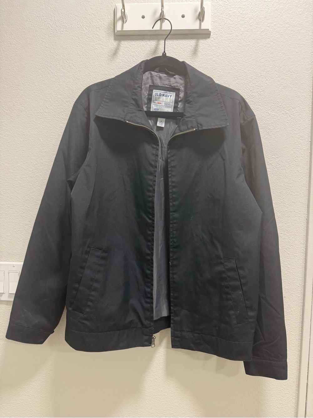 Old Navy Men’s Black Lightweight Zip Jacket
